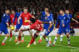 摩纳哥客场战平雷恩，保持不败战绩(摩纳哥对雷恩比赛结果)