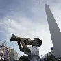 足球狂欢！世界各地球迷将齐聚一堂见证盛事！(全世界的足球迷有多少)